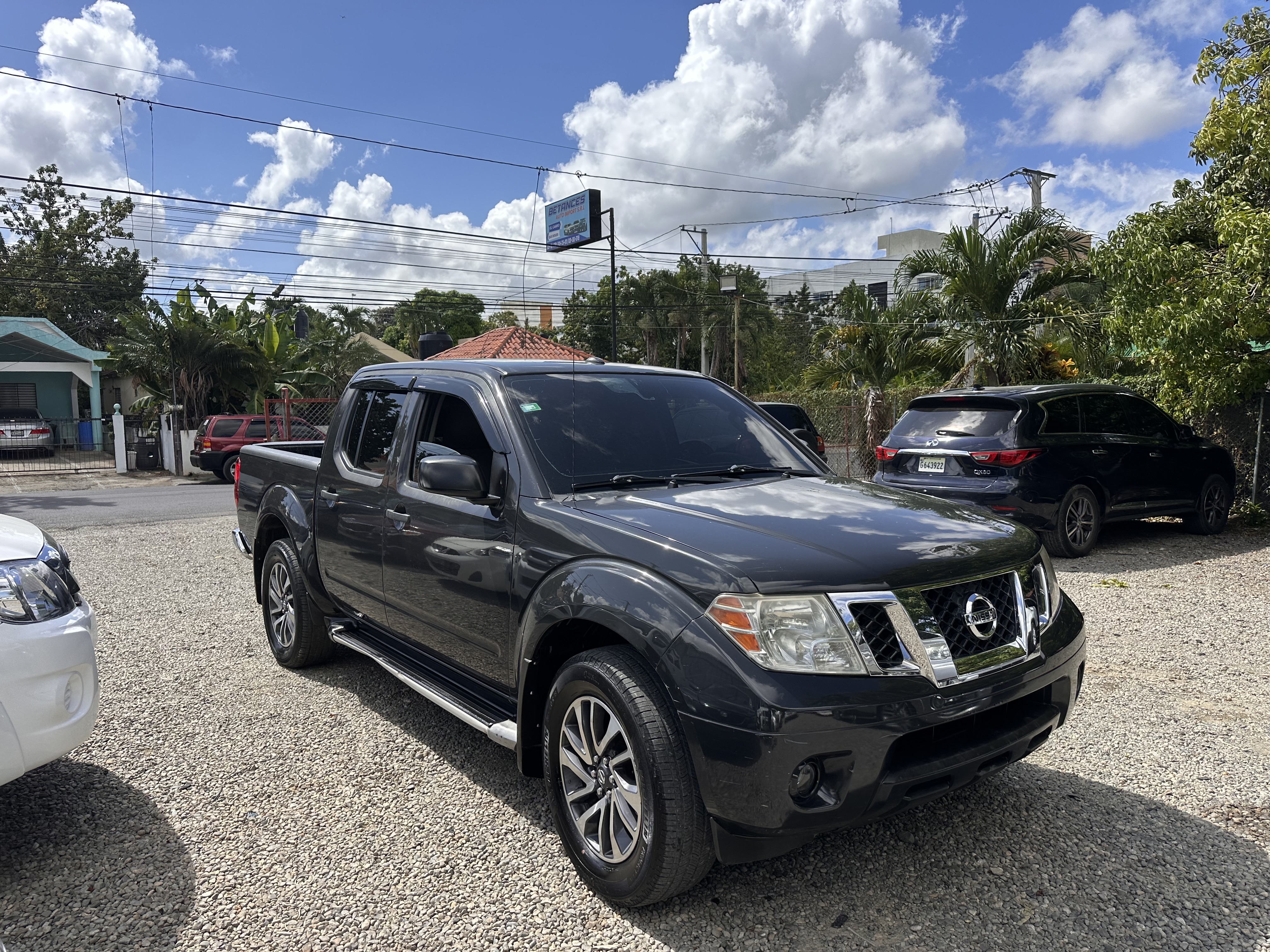 Nissan Frontier 4x4 2014